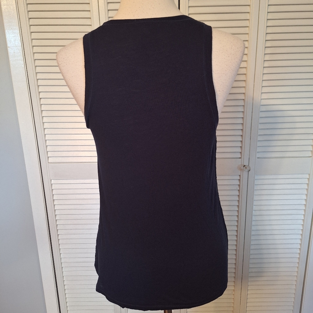 J. Crew Navy Eyelet Sleeveless Blouse Tank Top XS *D3 - Picture 7 of 7